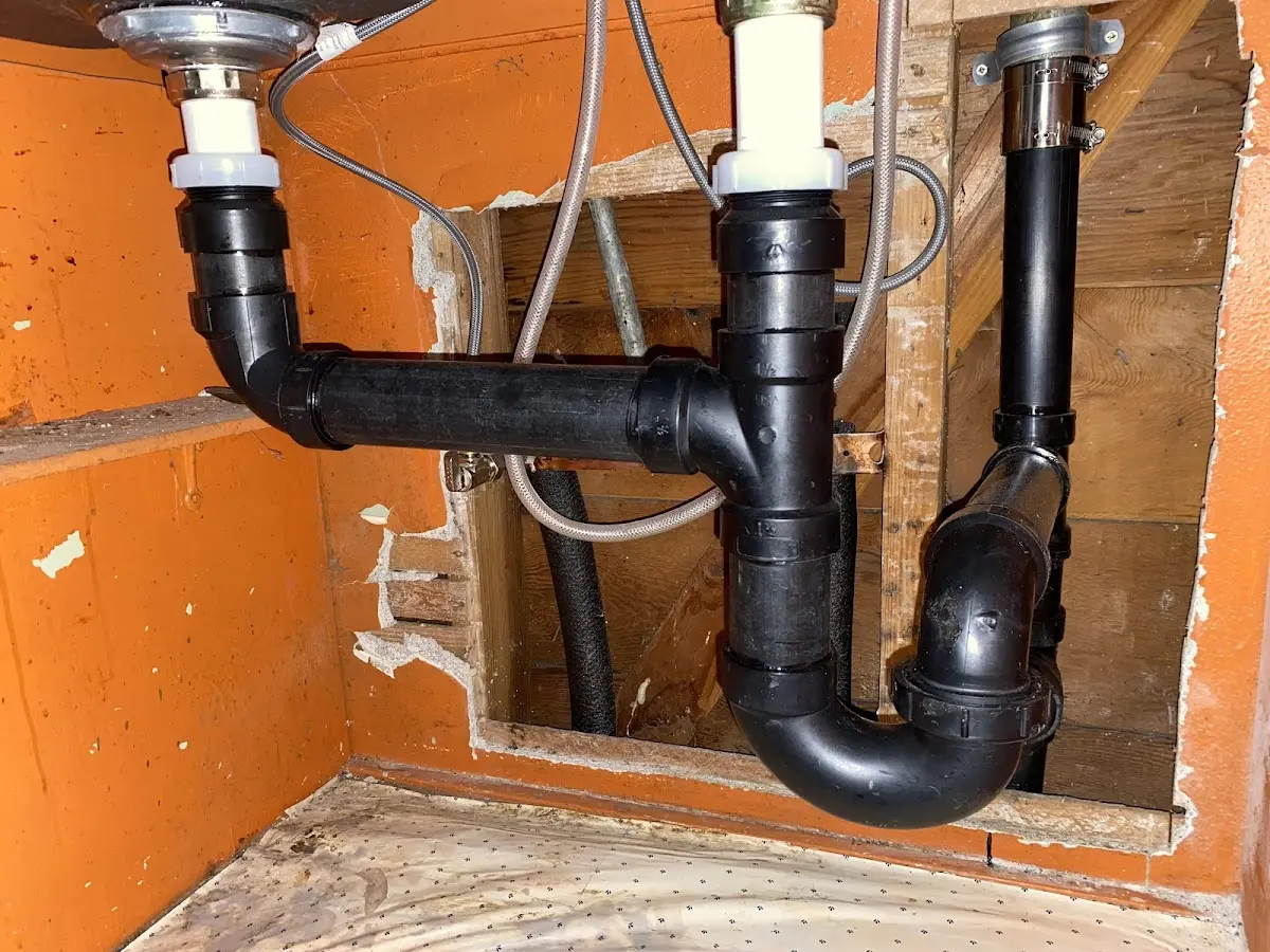 Professional Pipe Bursting equipment and tools on the job in Ishpeming